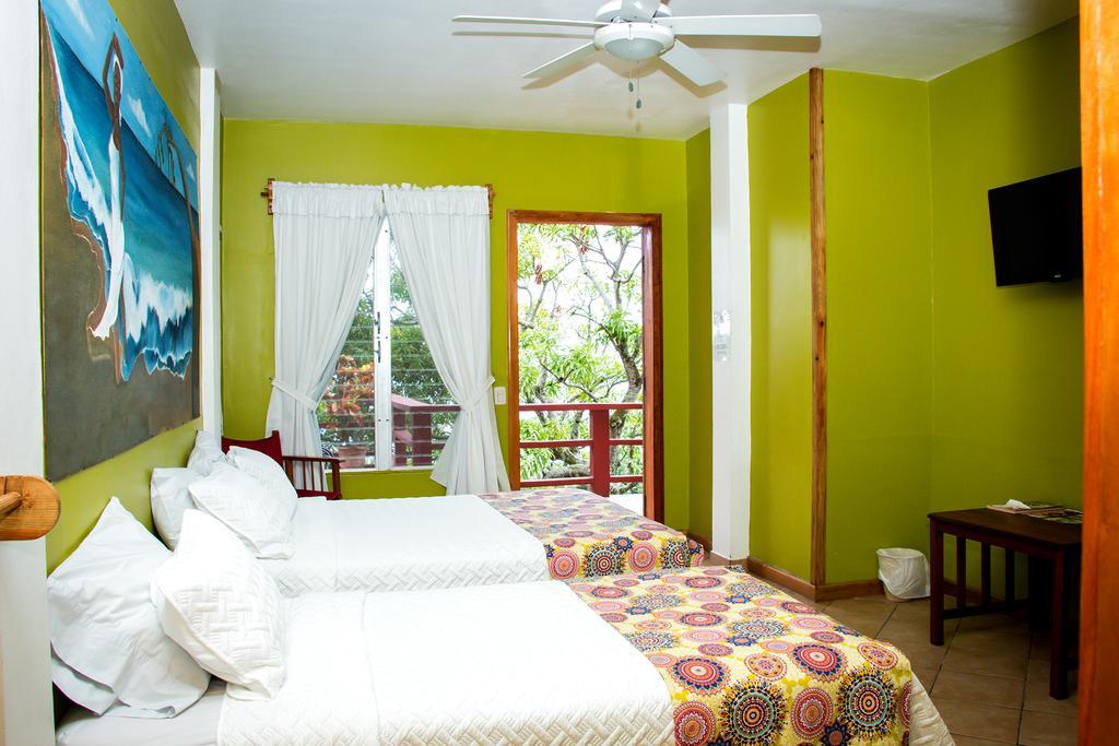 Hotel Maya Vista Tela Bagian luar foto